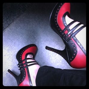 Bordello spectator heels 👠